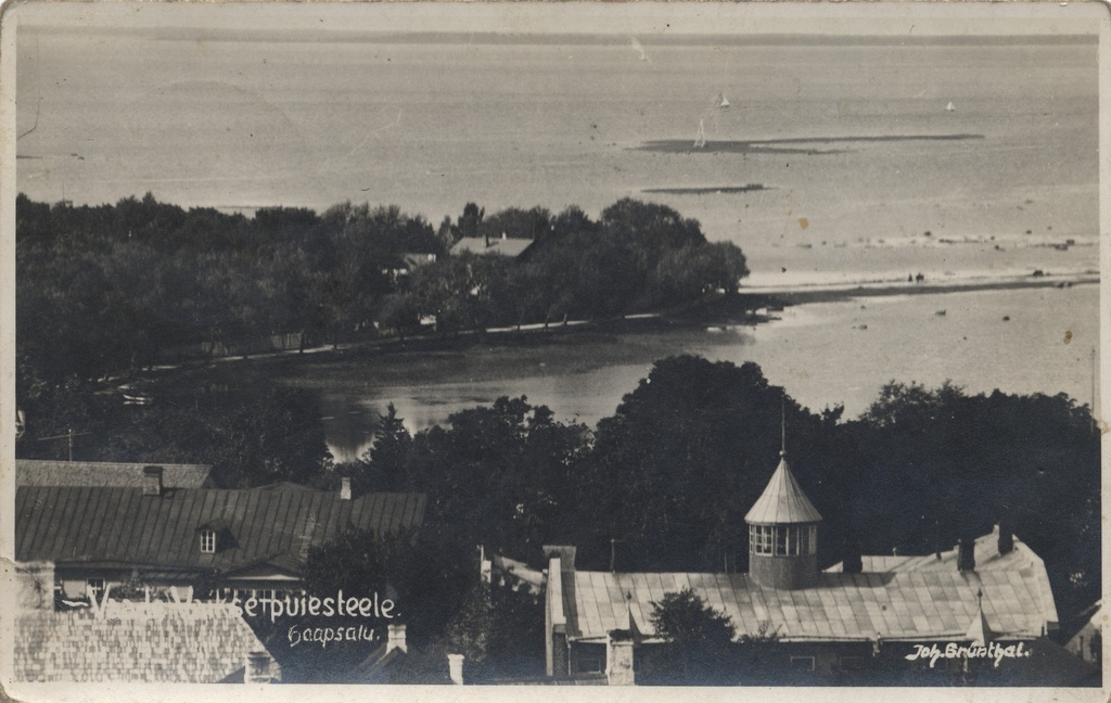 Haapsalu : view quiet puiesteel