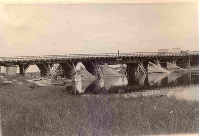 Photo Restoration of pillars of Kärevere Bridge  duplicate photo