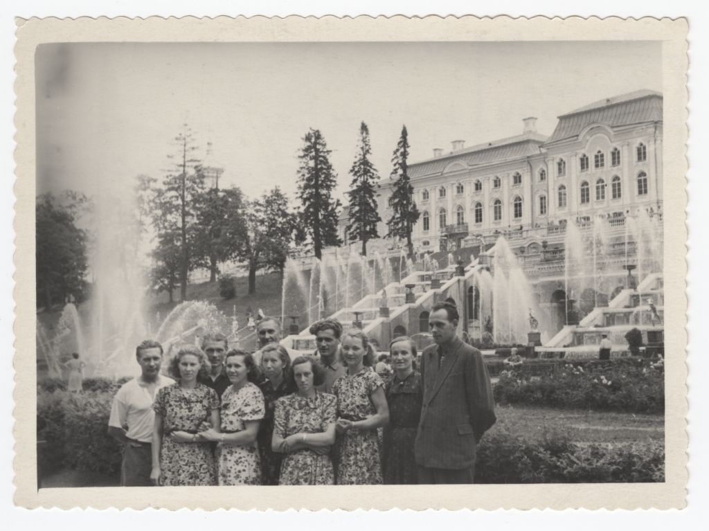 Employees of the Orissaare Motor fishing station on excursion in Leningrad