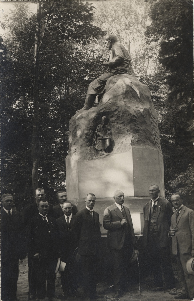 [kreutzwald Memory Stage in Võrus]
