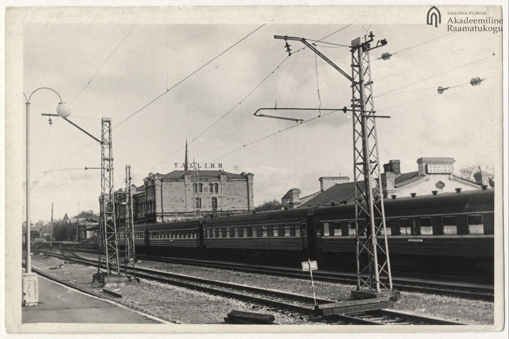 Tallinn. Baltic station.