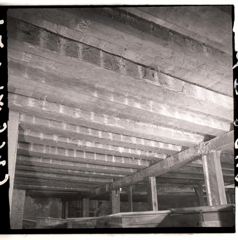 Tallinn, Pakkhoone Vanaturu kaelas, pööning.