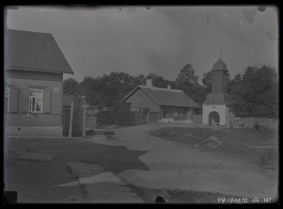 Kalamaja kalmistu värav, Tallinn  similar photo
