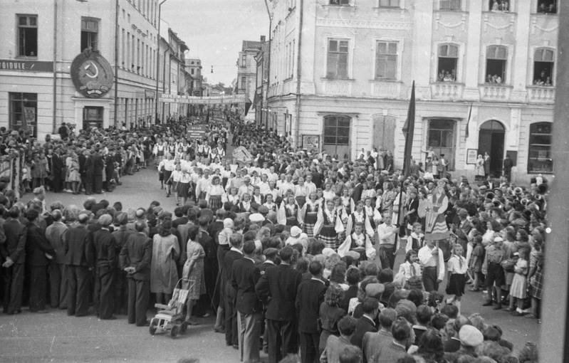 Rongkäik raekojaplatsil