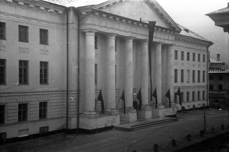 Tartu Ülikooli peahoone (Ülikooli 18, Tartu)
