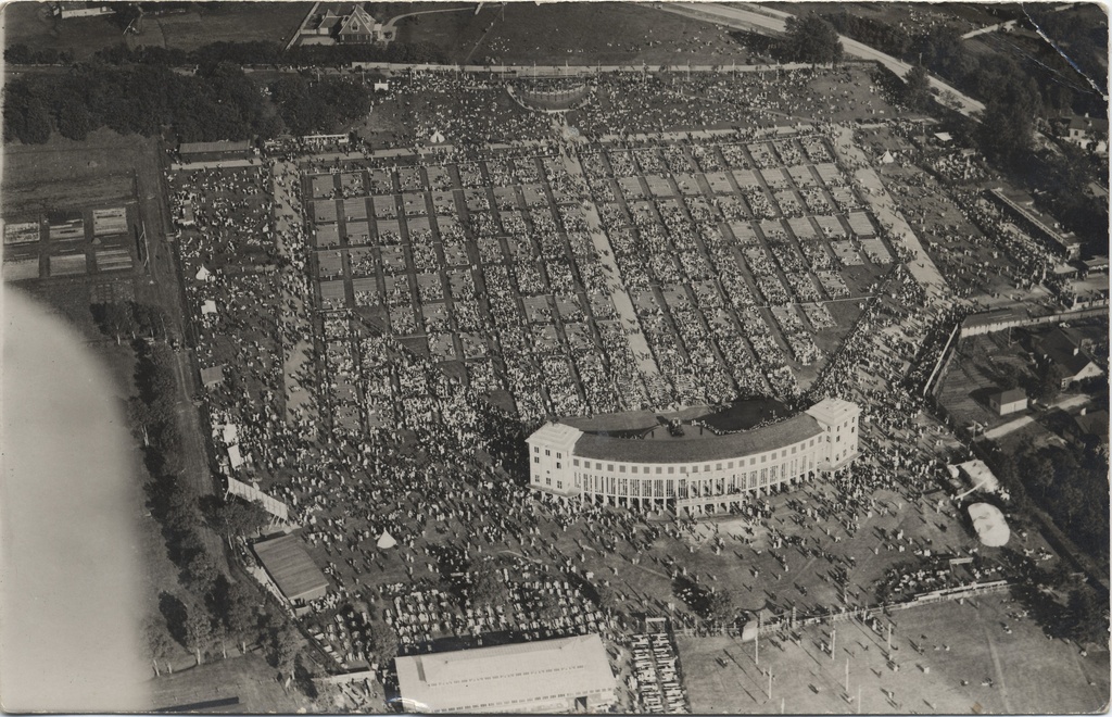 [tallinn] : 10th general song festival general view 23 VI 1933