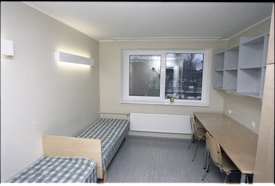 Renoveeritud Tartu ülikooli ühiselamu (Tiigi 14) sisevaade, 2002  similar photo