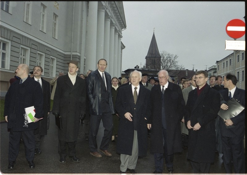 Ungari Vabariigi presidendi külaskäik Tartu Ülikooli, 13. dets.2000