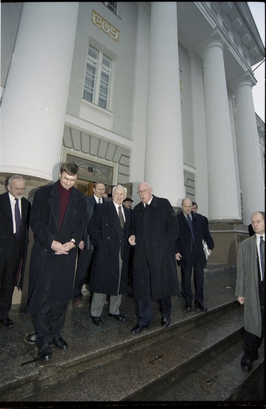 Ungari Vabariigi presidendi külaskäik Tartu Ülikooli, 13. dets.2000