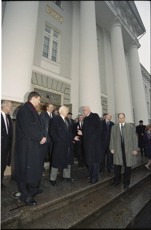 Ungari Vabariigi presidendi külaskäik Tartu Ülikooli, 13. dets.2000