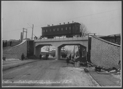 Construction of Paldiski mnt viaduct, construction of soil insurance  duplicate photo