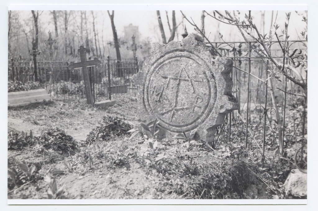 Tallinn, Kalamaja cemetery, ancient gravestone.