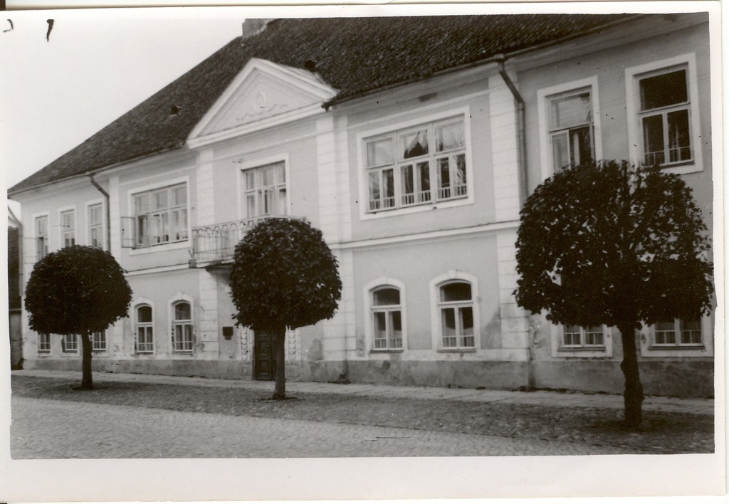 foto,  Paide Kohtuhoone Tallinna t. 18 (kool) 1948.a.