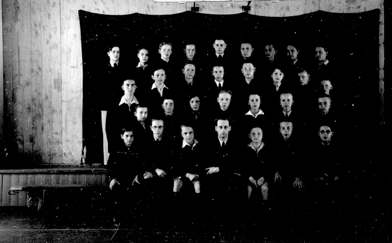 Tartu Hugo Treffneri gümnaasiumi 1.b klass 1941. aasta kevadel