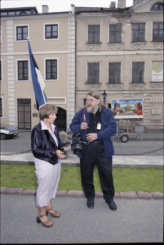 Tema Ekssellents Soome Vabariigi presidendi Tarja Haloneni ja dr. Pentti Arajärvi külaskäik Tartu Ülikooli, 10. sept. 2003