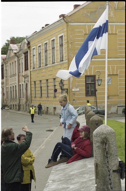 Tema Ekssellents Soome Vabariigi presidendi Tarja Haloneni ja dr. Pentti Arajärvi külaskäik Tartu Ülikooli, 10. sept. 2003