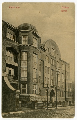 Rental house in Tallinn Tatari 21b, view of the building. Architect Karl Burman  duplicate photo