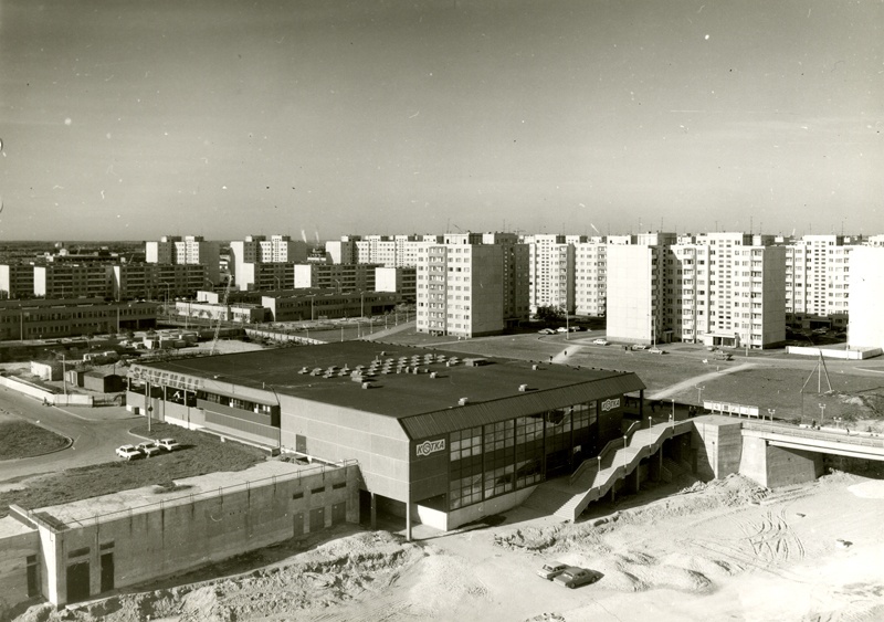 Shop Kotka Lasnamäel, panoramic view. Architect Lembit Aljaste, Gripenberg and Co