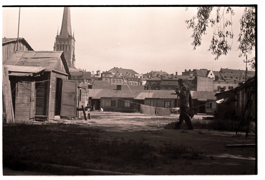 Tallinn, Marinepuiestee barracks.