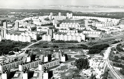 Väike- Õismäe, air view for building, at the front of the Astangu residential quarter  duplicate photo