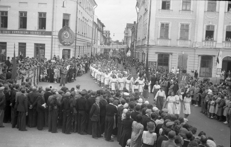 Rongkäik Tartu Raekoja platsil