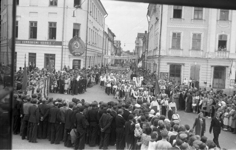 Rongkäik Tartu Raekoja platsil