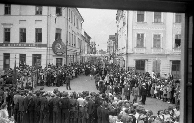 Rongkäik Tartu Raekoja platsil