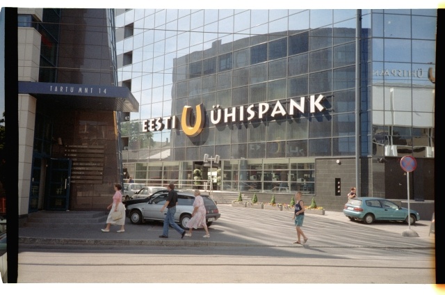 The corner of Tartu highway and Tornimäe Street in Tallinn