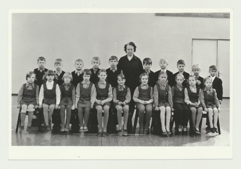 Palamuse Keskkooli I kl mais, 1976. a