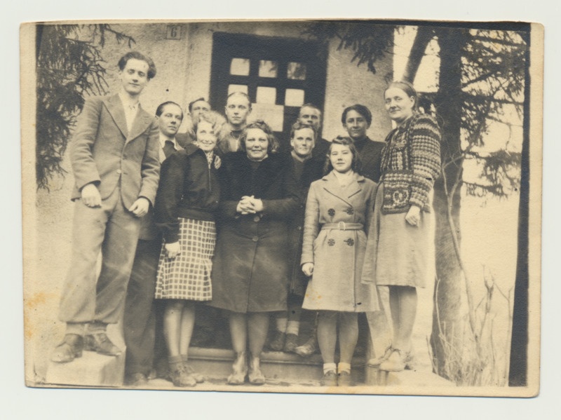 Palamuse masinatraktorijaama töötajad 1947. aasta kevadel