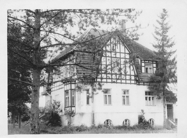 Goldbergi villa, kooli internaat, 1963