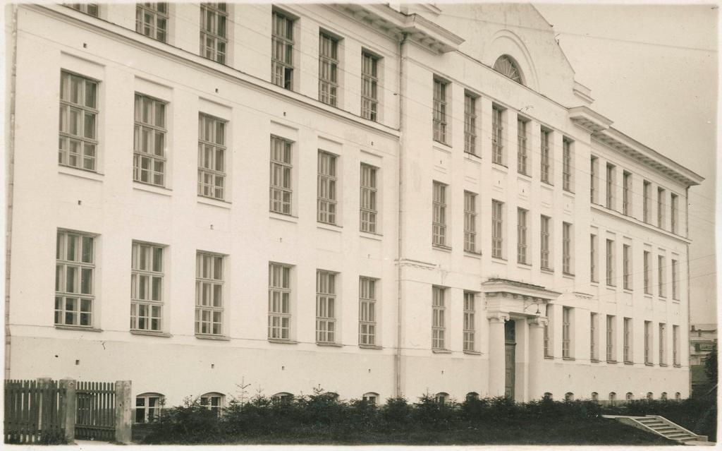 Valga Poeglaste Gümnaasium