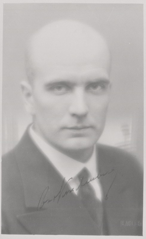 Dr Endel Kirsimägi (kuni 1938 Kirchenberg)