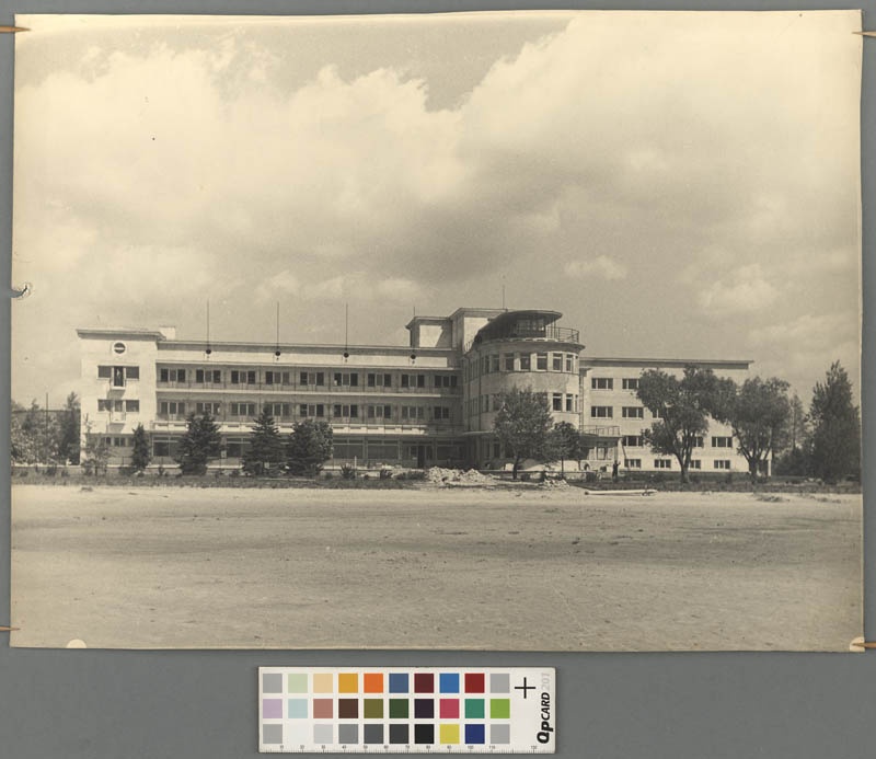 Narva-jõesuu beach building