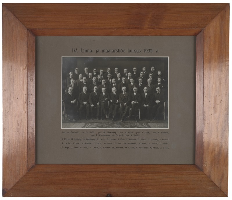 IV linna- ja maa-arstide kursus 1932.a