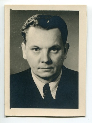 Ernst Raudam  duplicate photo