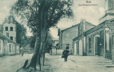 Valga. Allee tänav  duplicate photo