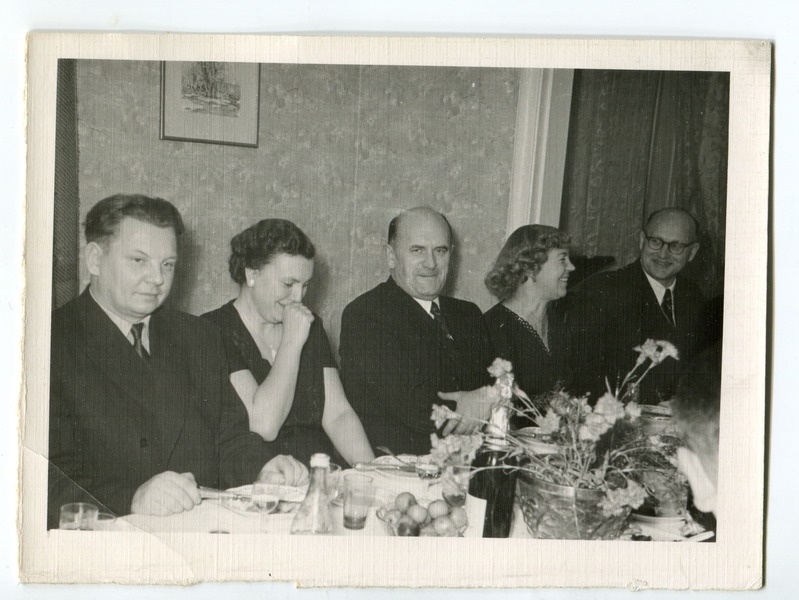 Arstid koosviibimisel