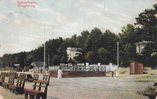 Hungerburg. Sea beach