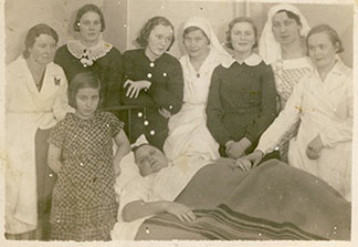 Taheva Sanatooriumi personal ja patsiendid