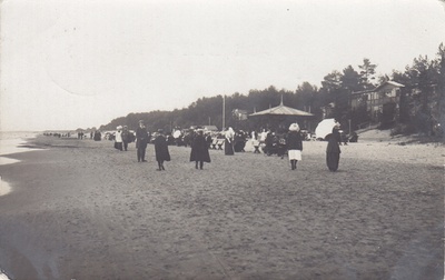 Hungerburg. Sea beach  similar photo