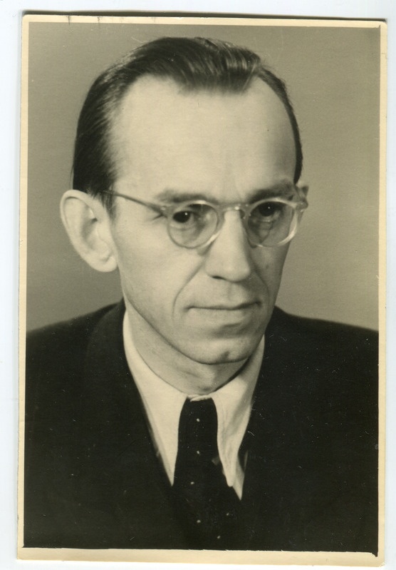 professor Ilo Sibul