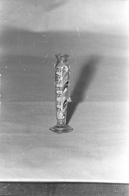 Apteegimensuur XVIII sajandi teisest poolest  duplicate photo