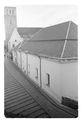 Kunagise Uue hospidali asukoht Rataskaevu tänaval  similar photo