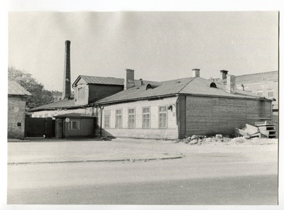 Endine madruselaste kroonukool ja suguhaiguste laatsaret Tallinnas  duplicate photo