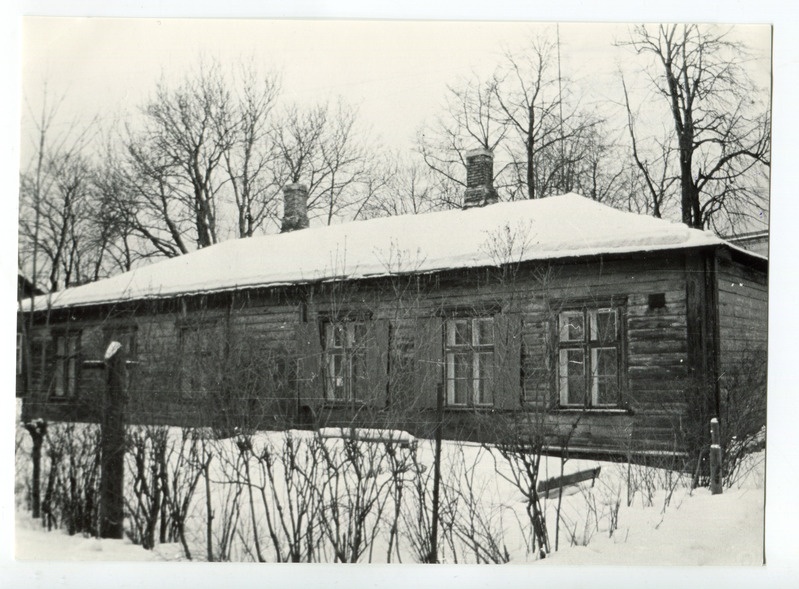 Endine Kroonu Maaväehospidali barakk