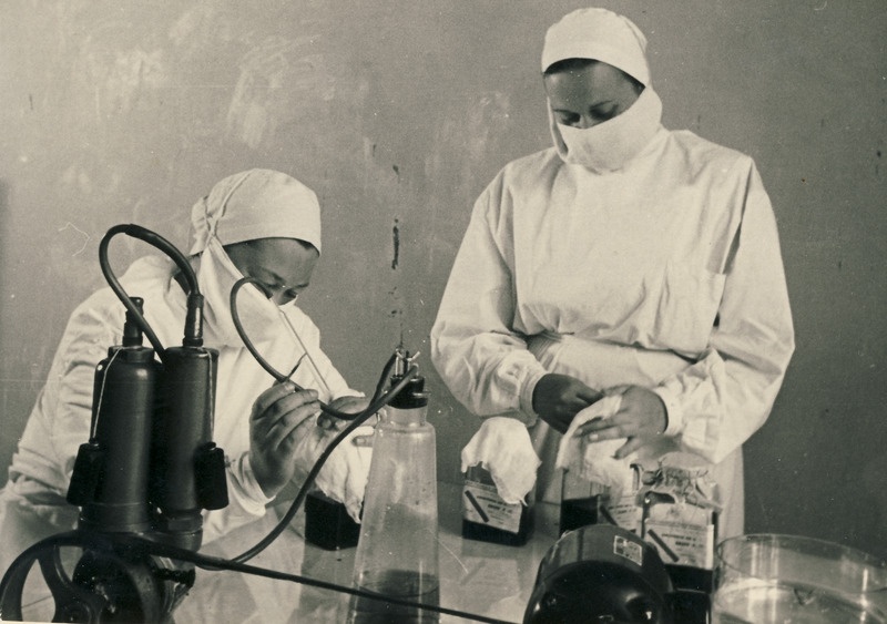 Leetriseerumi tootmise laboratoorium