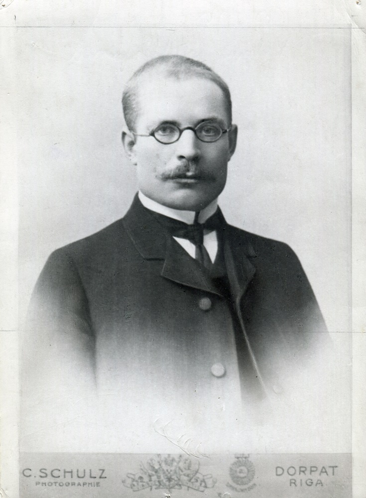 Nikolai Burdenko professorina Tartus