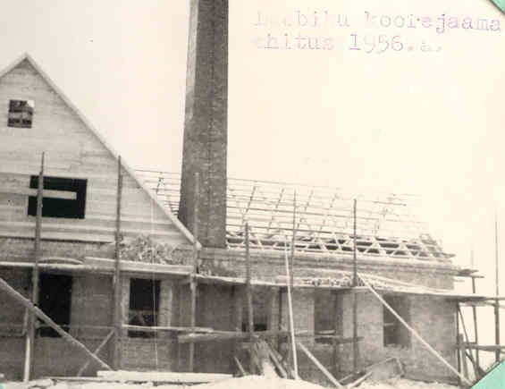 Building of Leebiku chorus station