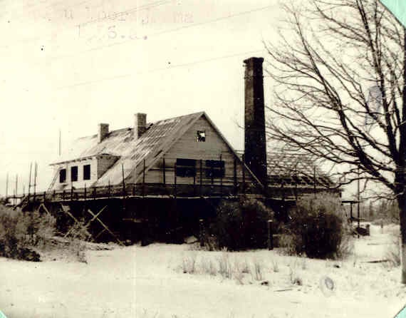 Building of Leebiku chorus station